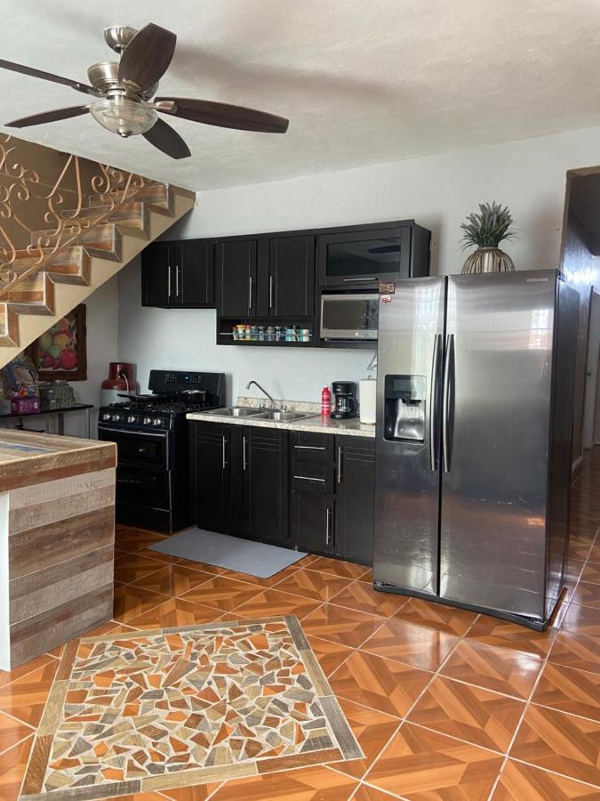 Large 4 Bedroom Home With Gated Parking Puerto Penasco Exterior photo